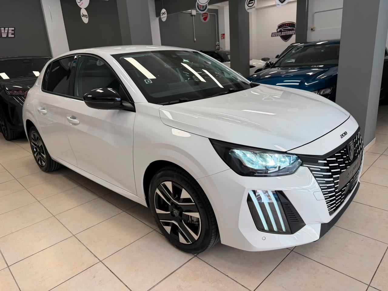 Peugeot 208 Hybrid 100 e-DCS6 Allure a rate da 185 €