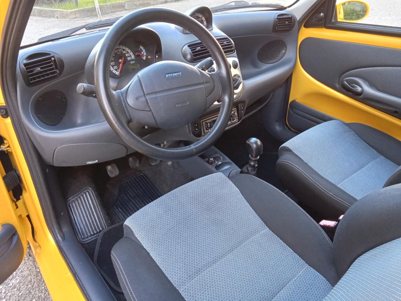 FIAT 600 1.1 SPORTING RESTYLING POCHI Km