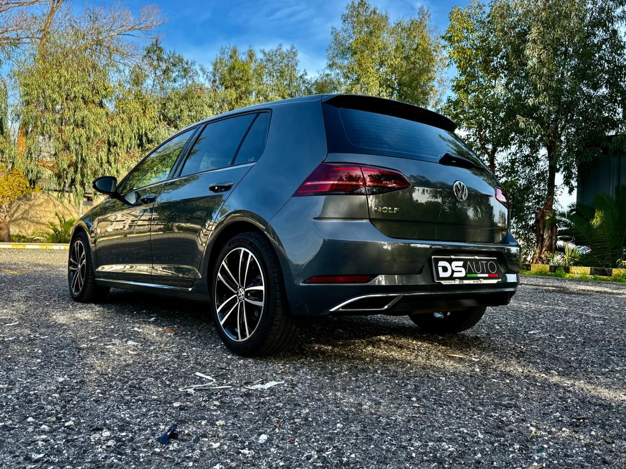 VOLKSWAGEN GOLF 1.6 TDI 115 CV DSG SPORT R LINE
