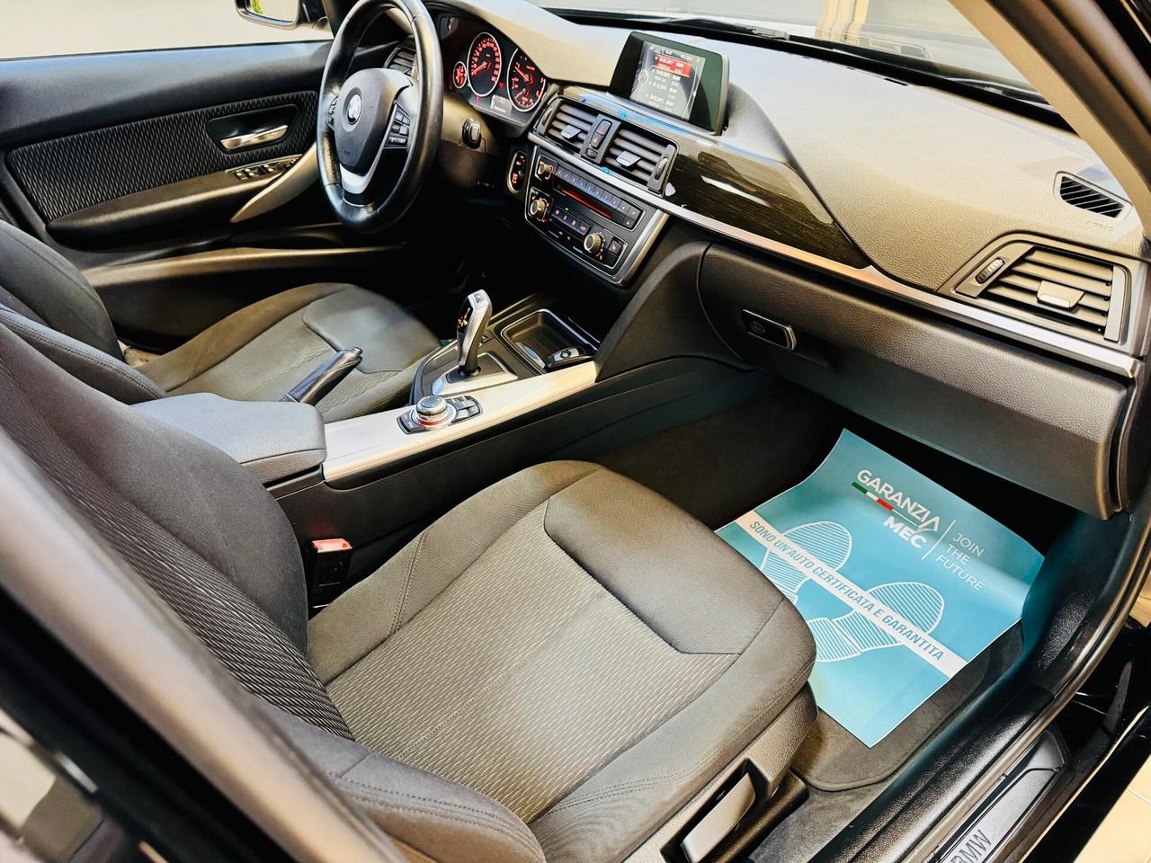 BMW 318d Touring LED / Sedili Risc. / Navi