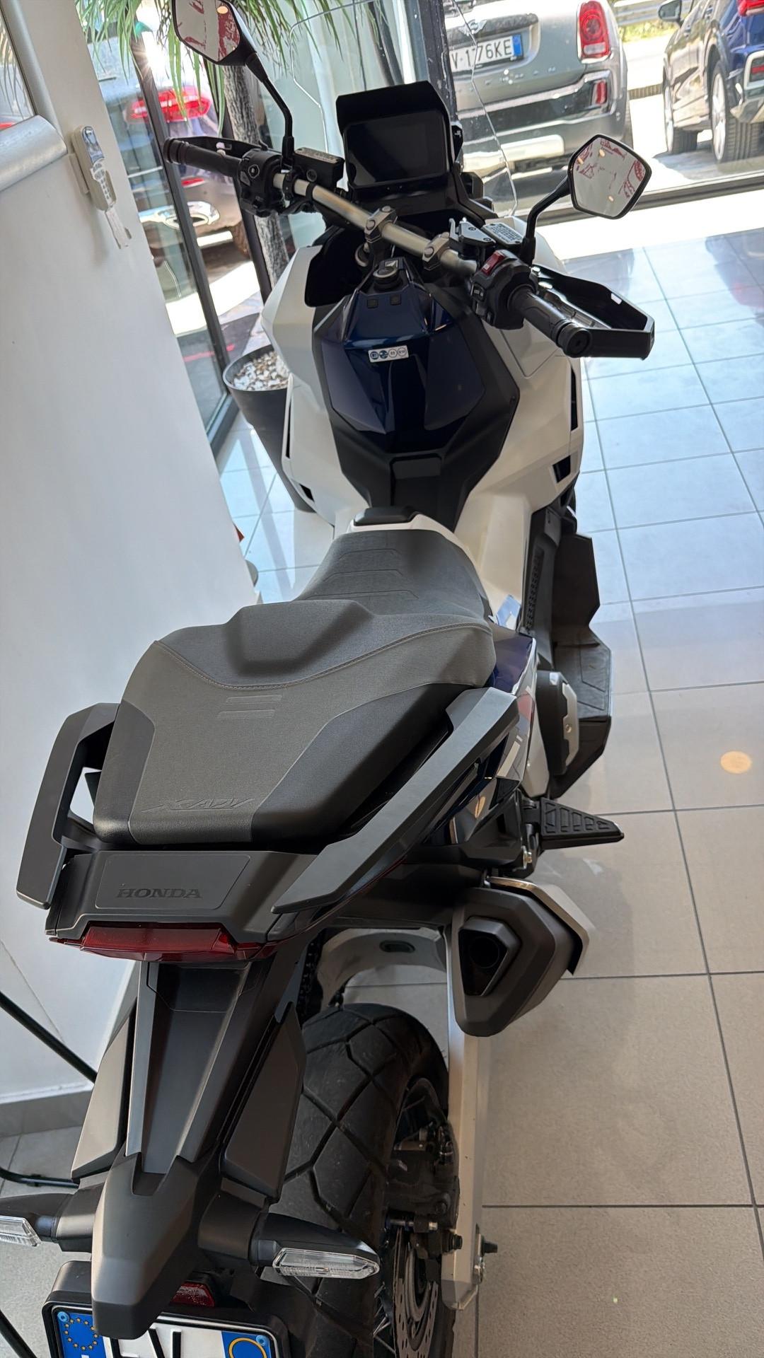 Honda X-ADV 750 SPECIAL EDITION 0 SINISTRI