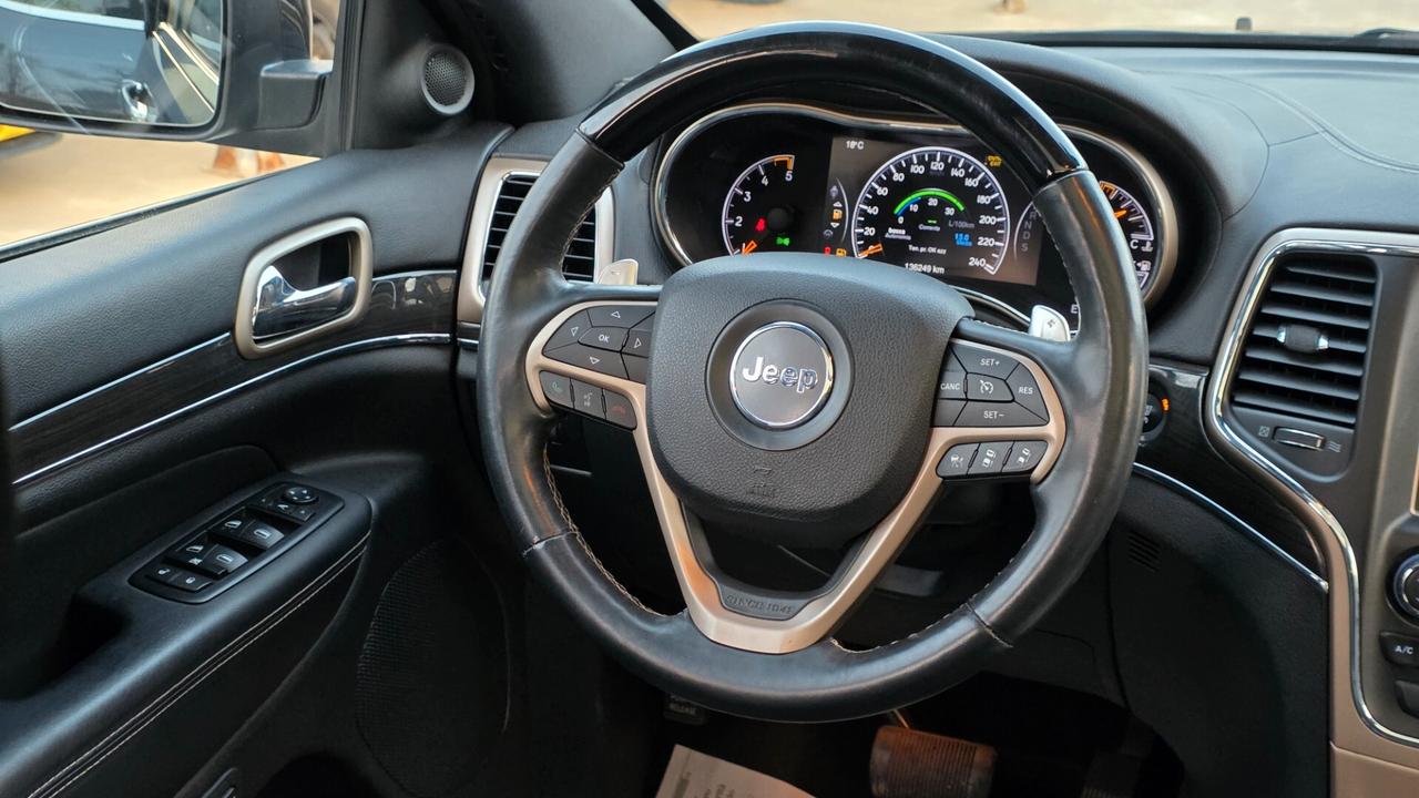 Jeep Grand Cherokee 3.0 V6 CRD 250 CV Multijet II Overland