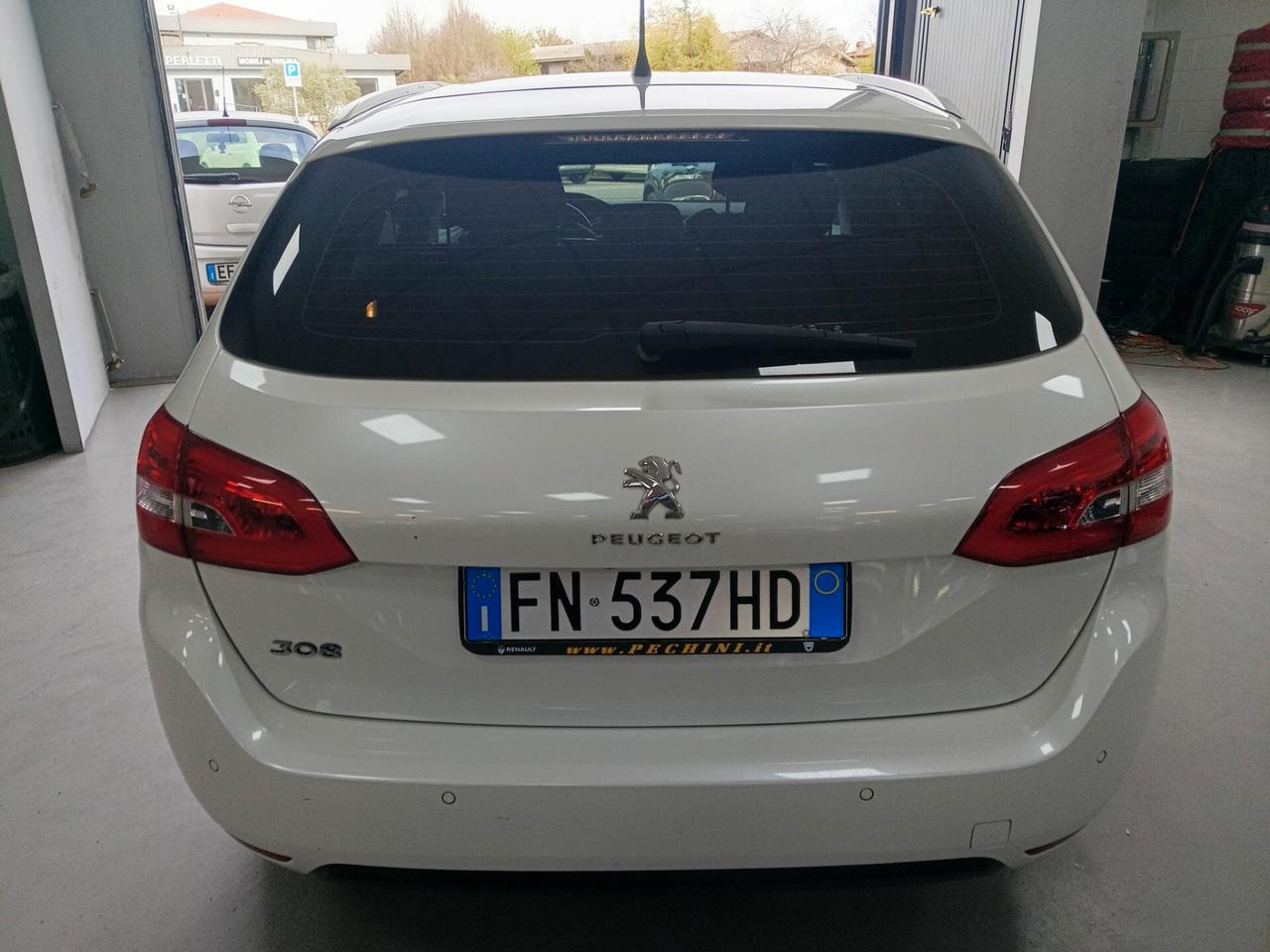 Peugeot 308 PureTech Turbo 130 S&S SW Active