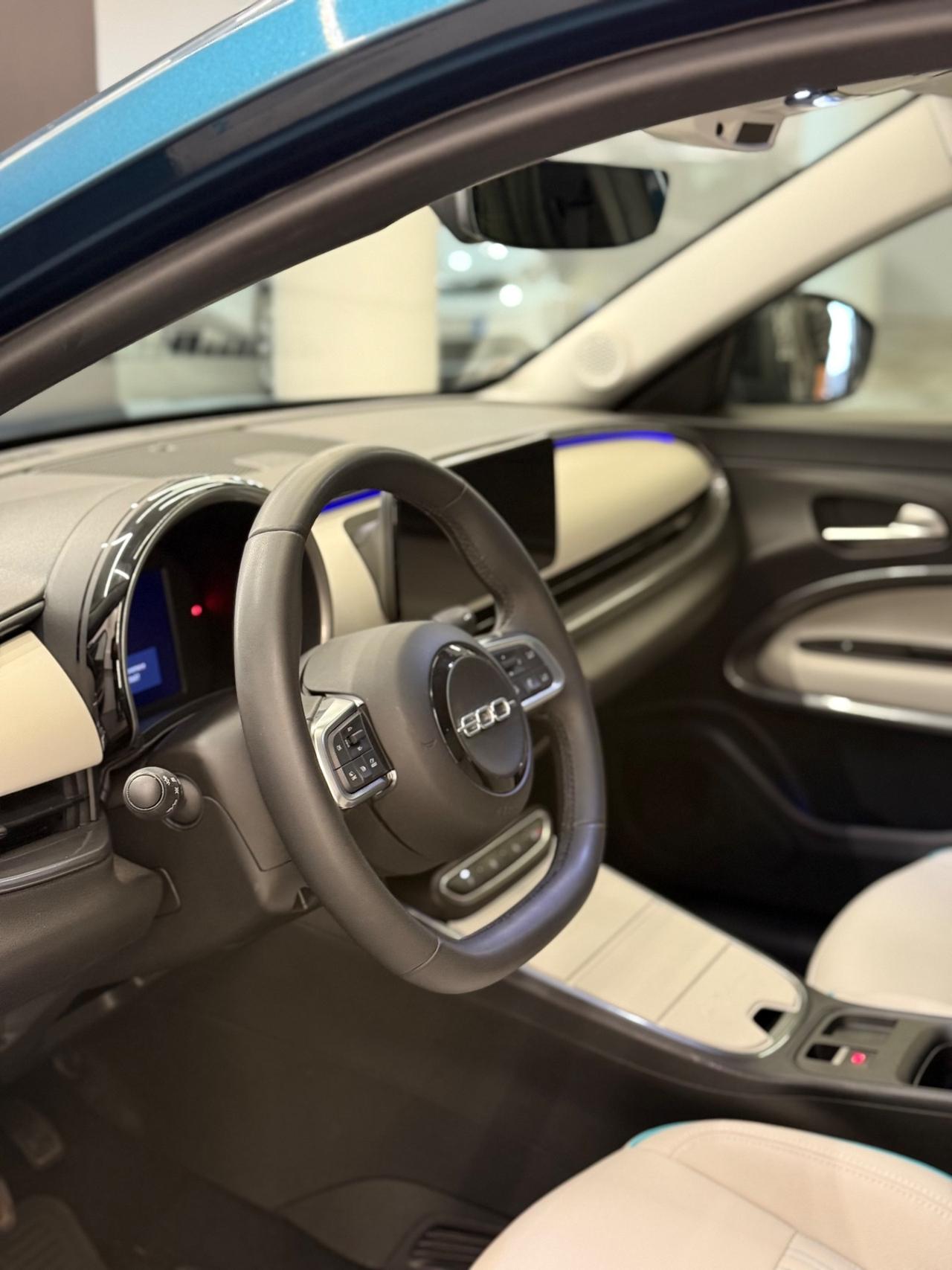 Fiat 600 Hybrid 100 CV DCT MHEV La Prima