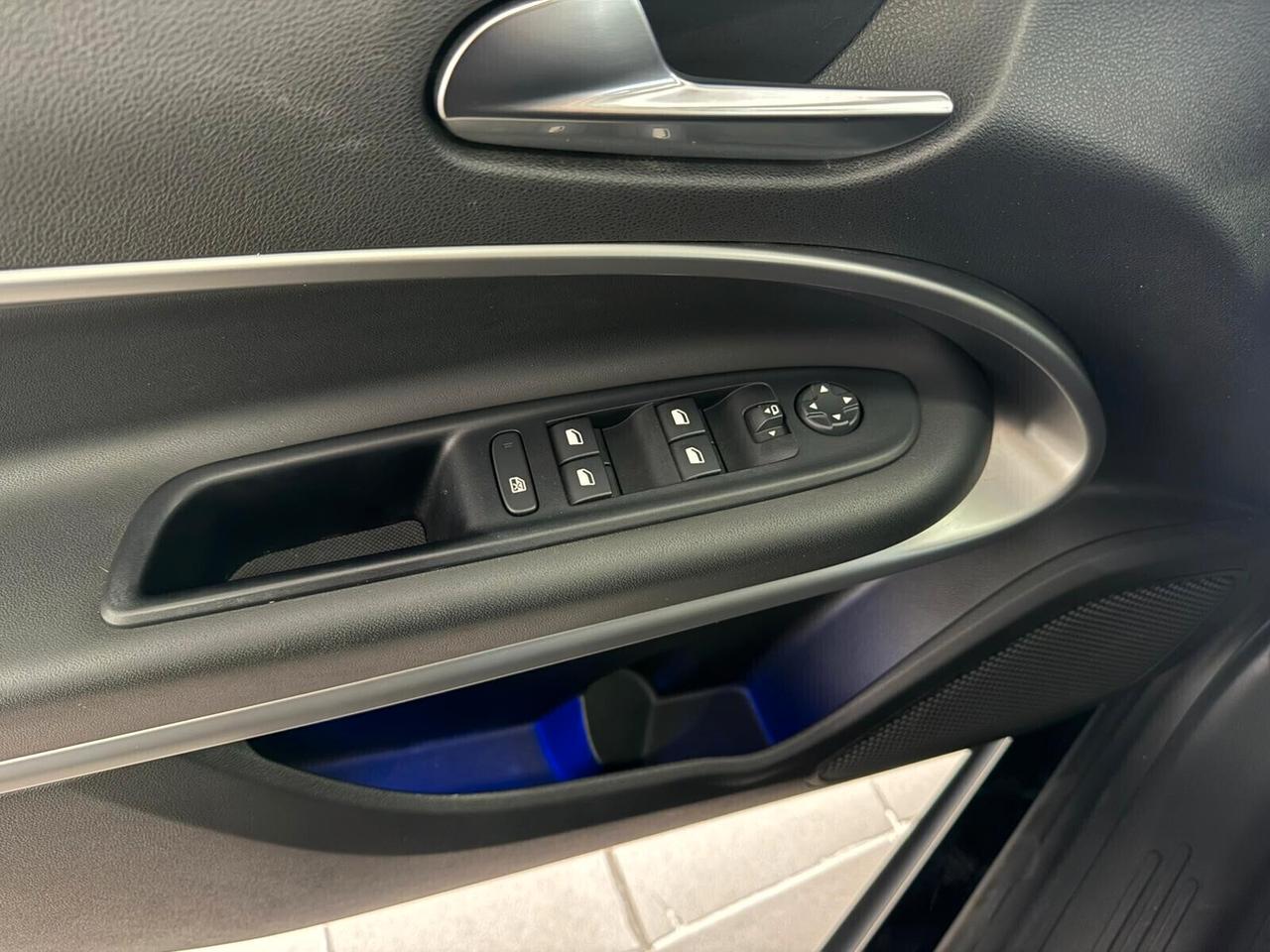 Jeep Avenger 1.2 Turbo 100 CV Summit