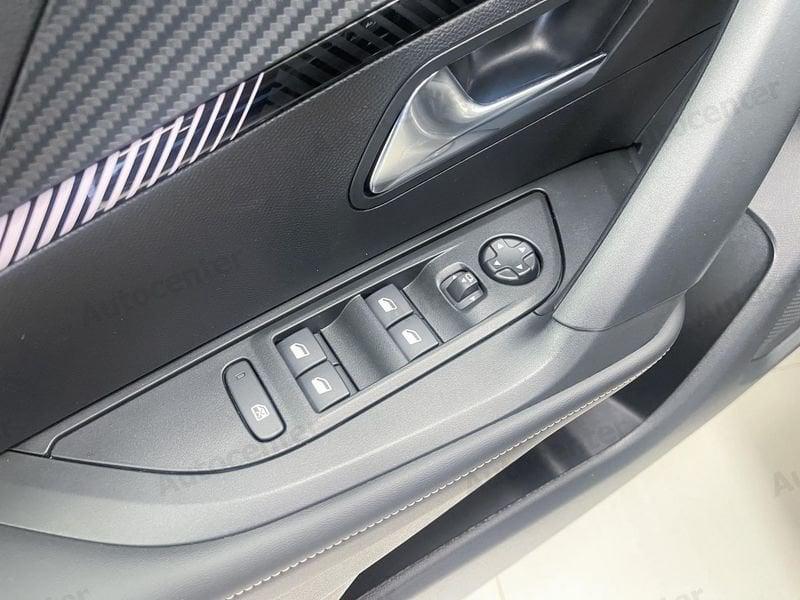 Peugeot 2008 1.2 hybrid Allure 145cv e-dcs6