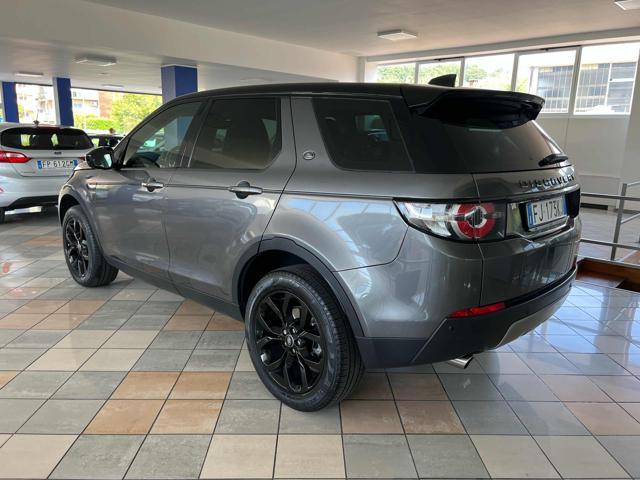 LAND ROVER Discovery Sport 2.0 TD4 150 CV Dark Edition