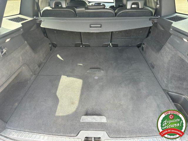 VOLVO XC90 D5 AWD Geartronic R-design