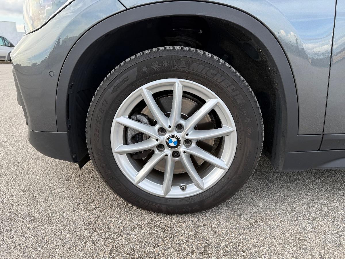BMW - X1 - xDrive20d Business Advantage Automatico
