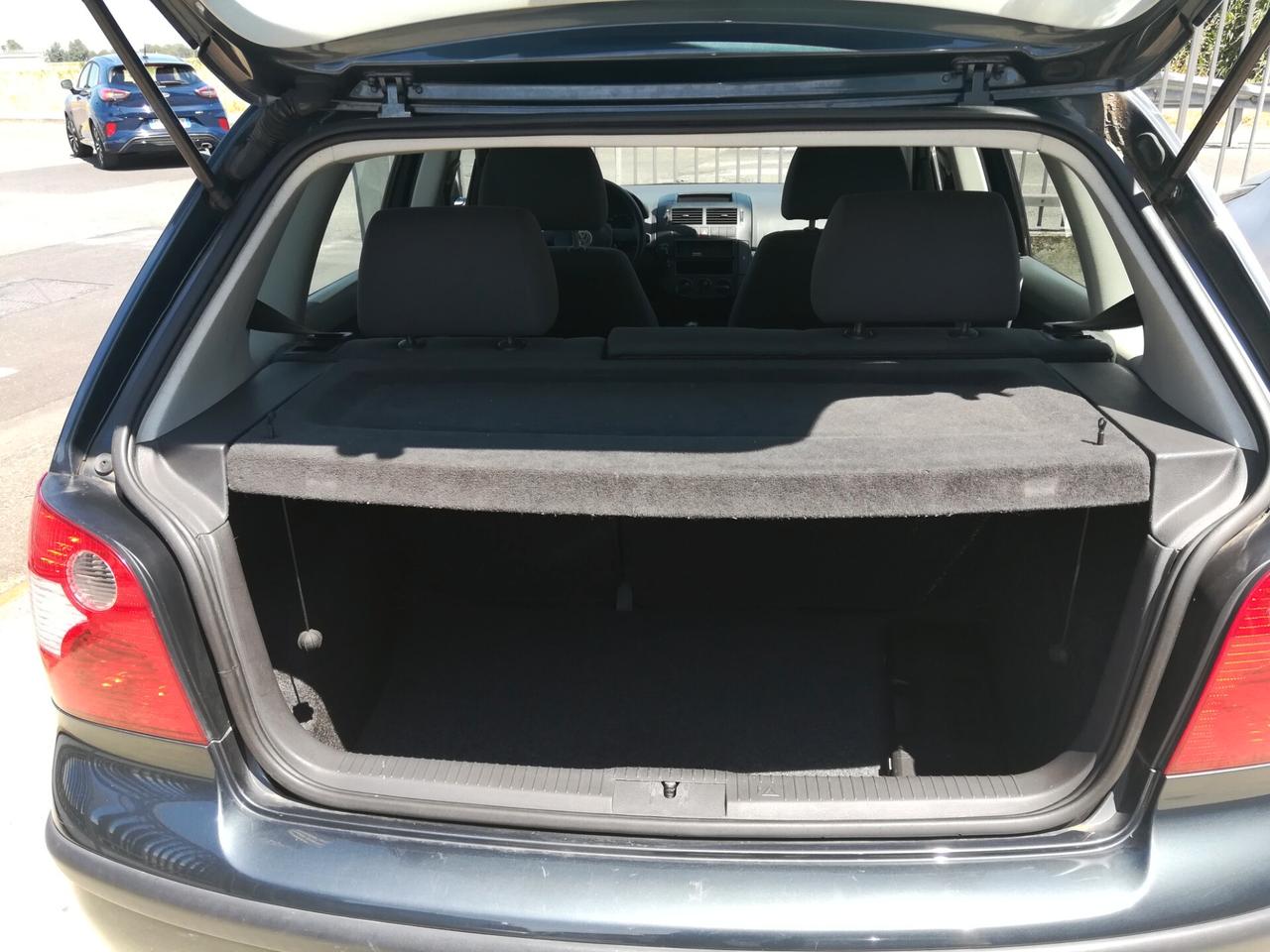 Volkswagen Polo 1.4 Benz. 75 cv UNICOPROPRIETARIO