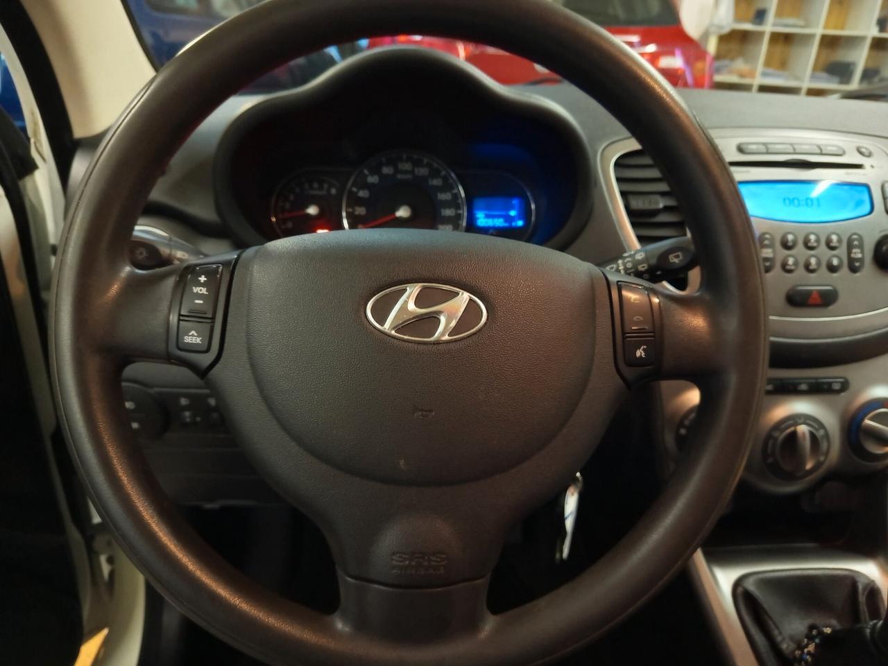 Hyundai i10 1.1 benzina, 100 Mila chilometri. Ok neopatentati