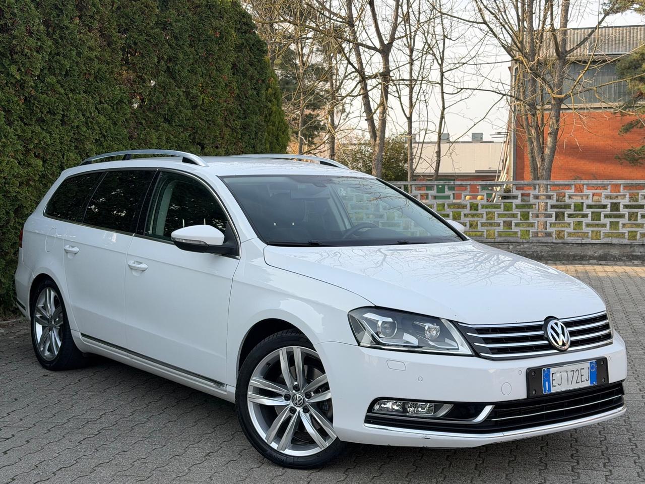 Volkswagen Passat Var. 2.0 TDI Highline BlueM.Tech.