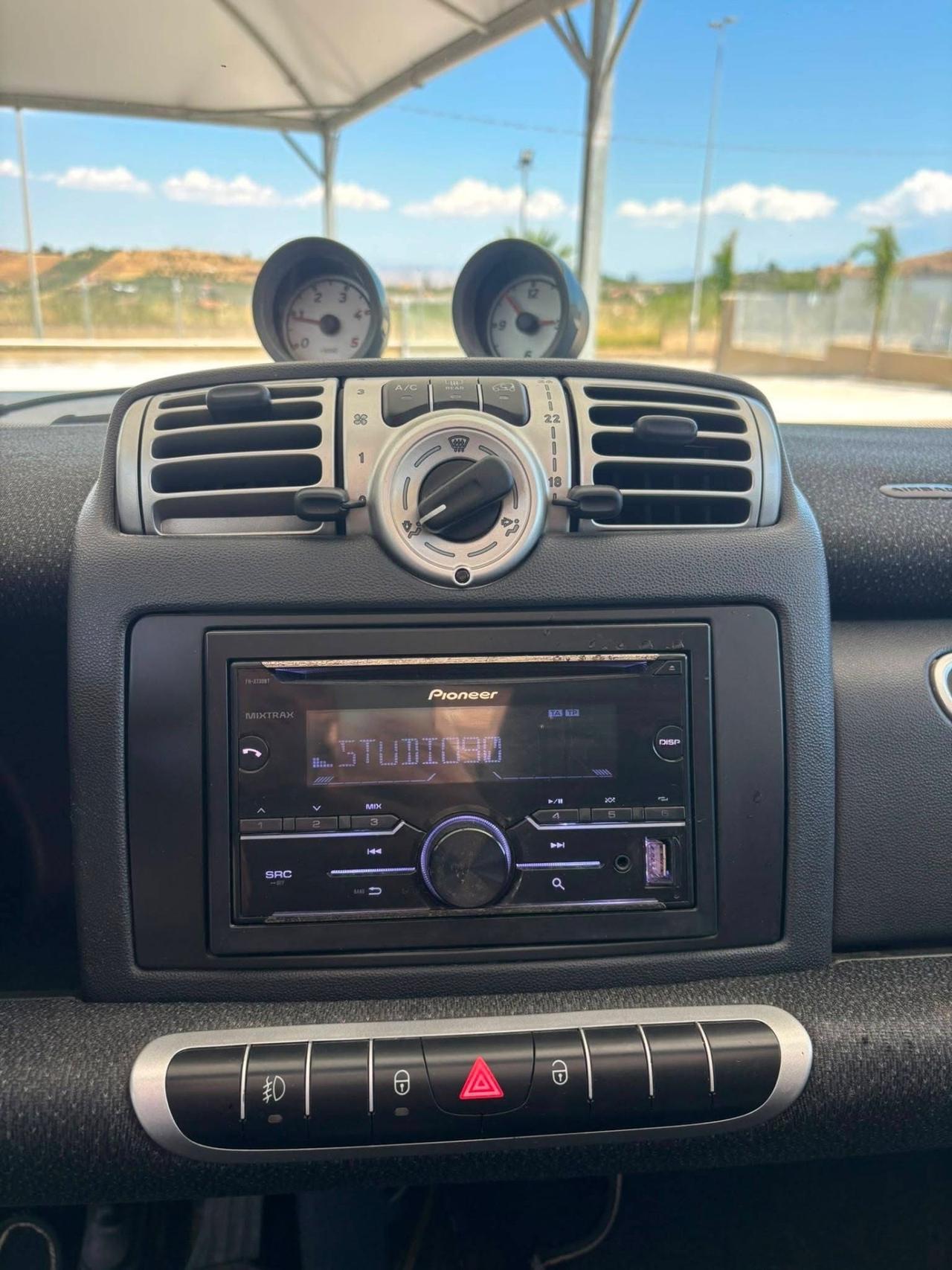 Smart ForTwo 800 33 kW coupé pure cdi