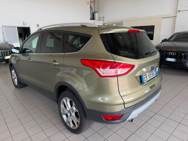 FORD Kuga 2.0 TDCI 140 CV 4WD Titanium