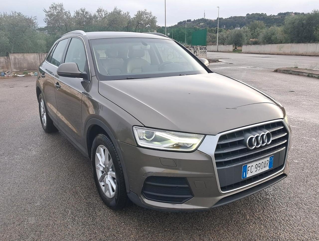 Audi Q3 2.0 TDI 150 CV Design