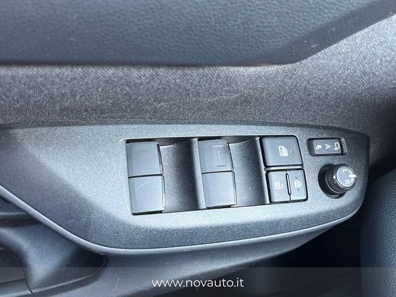 Toyota Yaris Cross 1.5H (116 CV) E-CVT Adventure