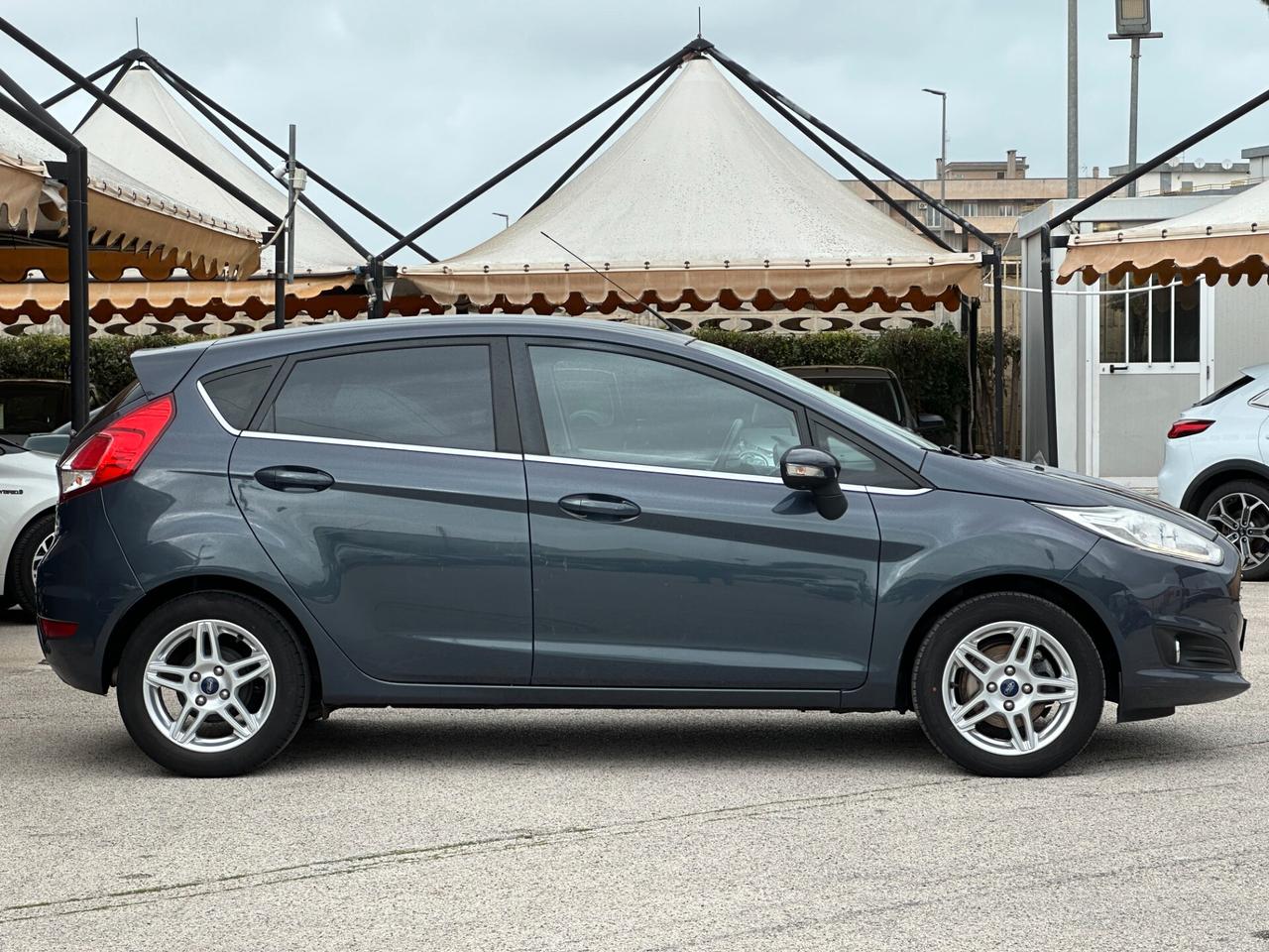 FORD Fiesta 1.0 80CV 5 porte Titanium