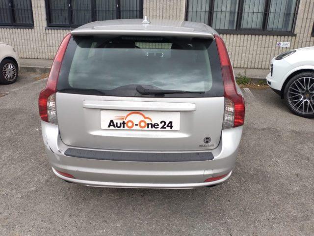 VOLVO V50 2.4 D5 cat Summum conto vendita