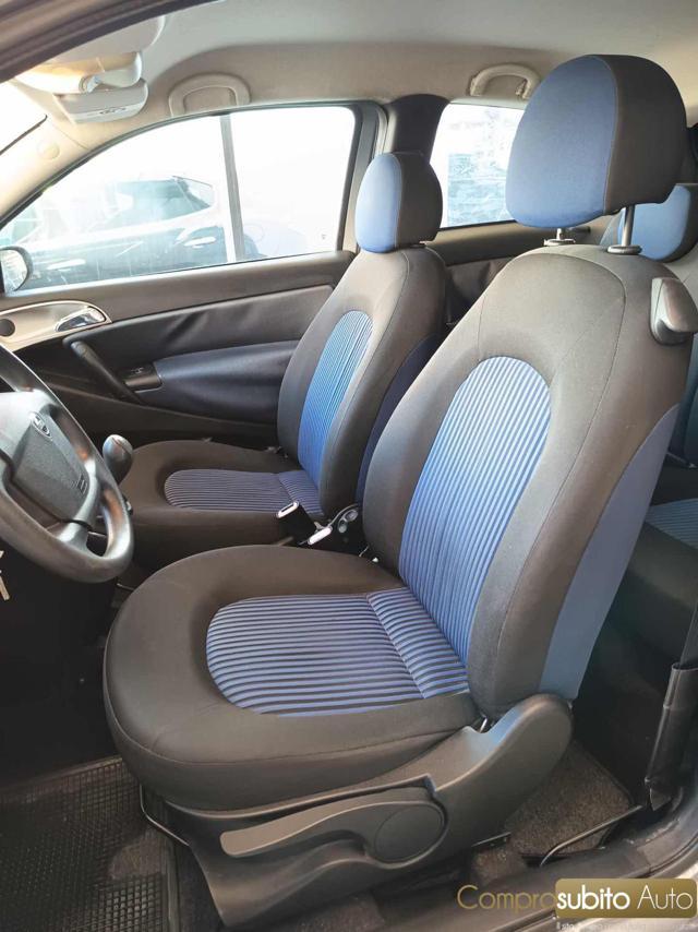 LANCIA Ypsilon 1.3 MJT 75 CV Platino