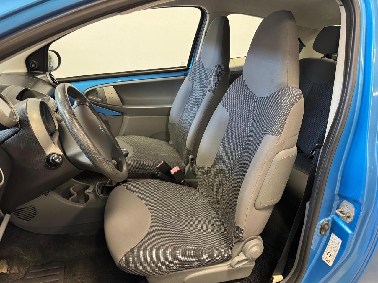 Peugeot 107 1.0 68CV 3p. Sweet Years