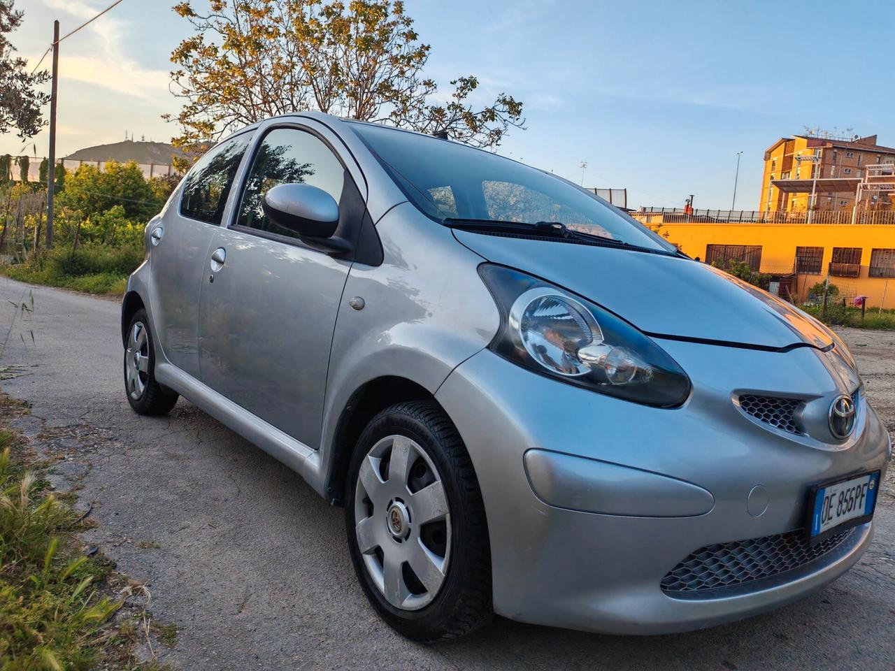 Toyota Aygo AUTOMATICA PERFETTA FRIZIONE NUOVA