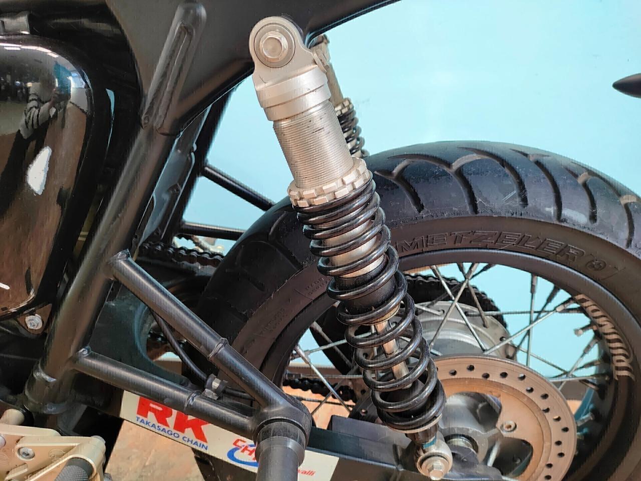 Triumph Thruxton CUP - Regina delle Cafe Racer