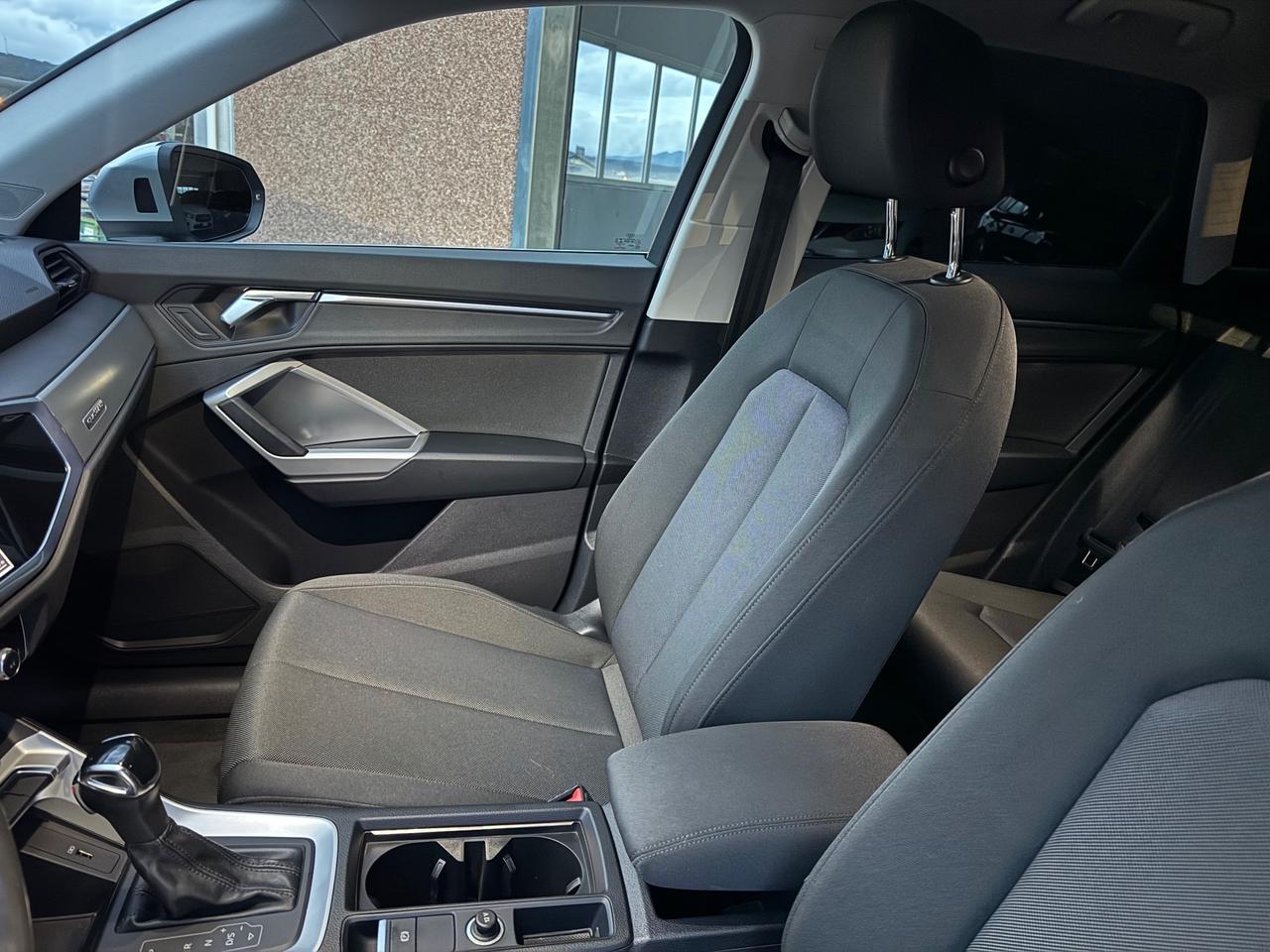 Audi Q3 40 TDI quattro S tronic line edition