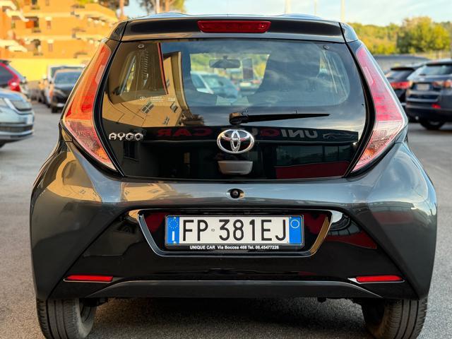 TOYOTA Aygo 1.0 VVT-i 69 CV 5 porte x-business(NESSUN VINCOLO)