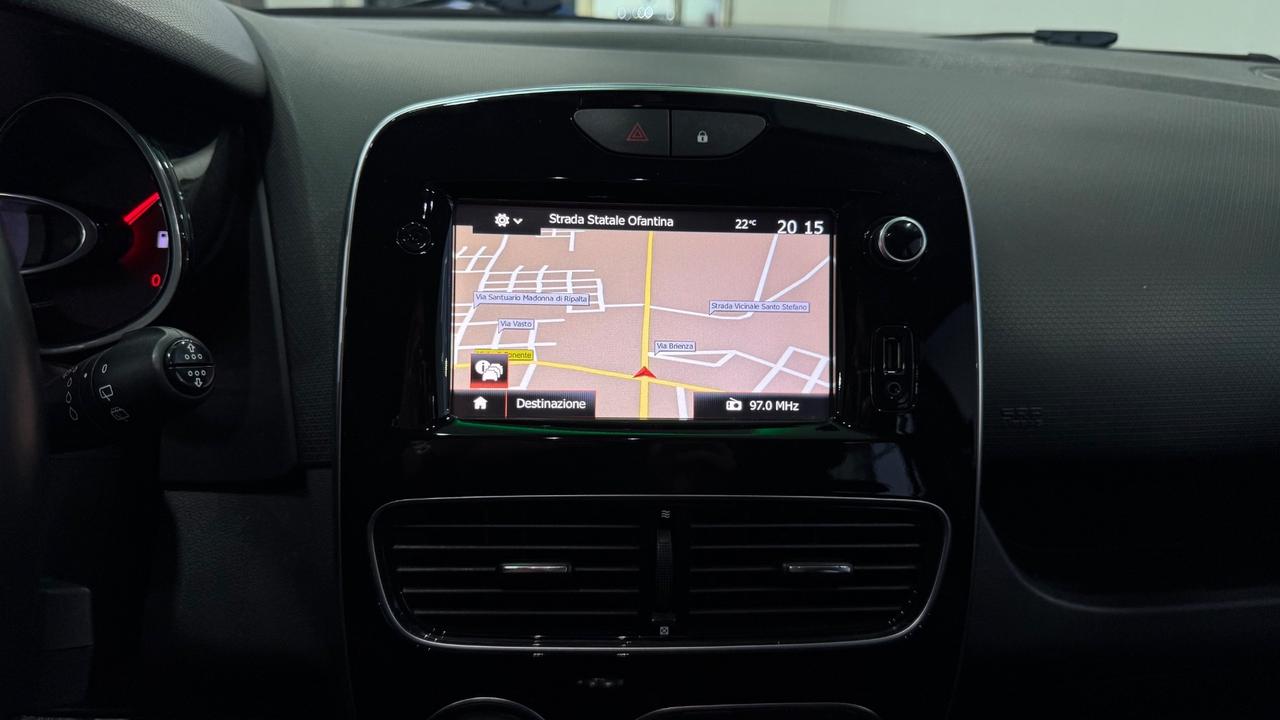 Renault Clio dCi 8V 90 CV 5 porte Moschino Intens