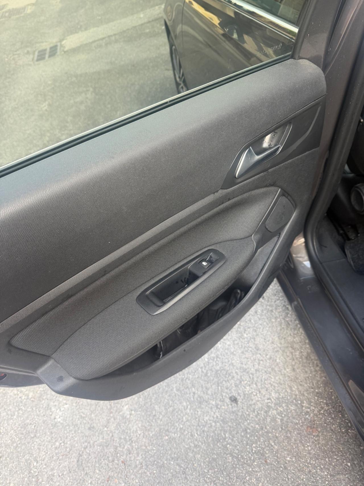 Peugeot 308 BlueHDi 130 S&S GT