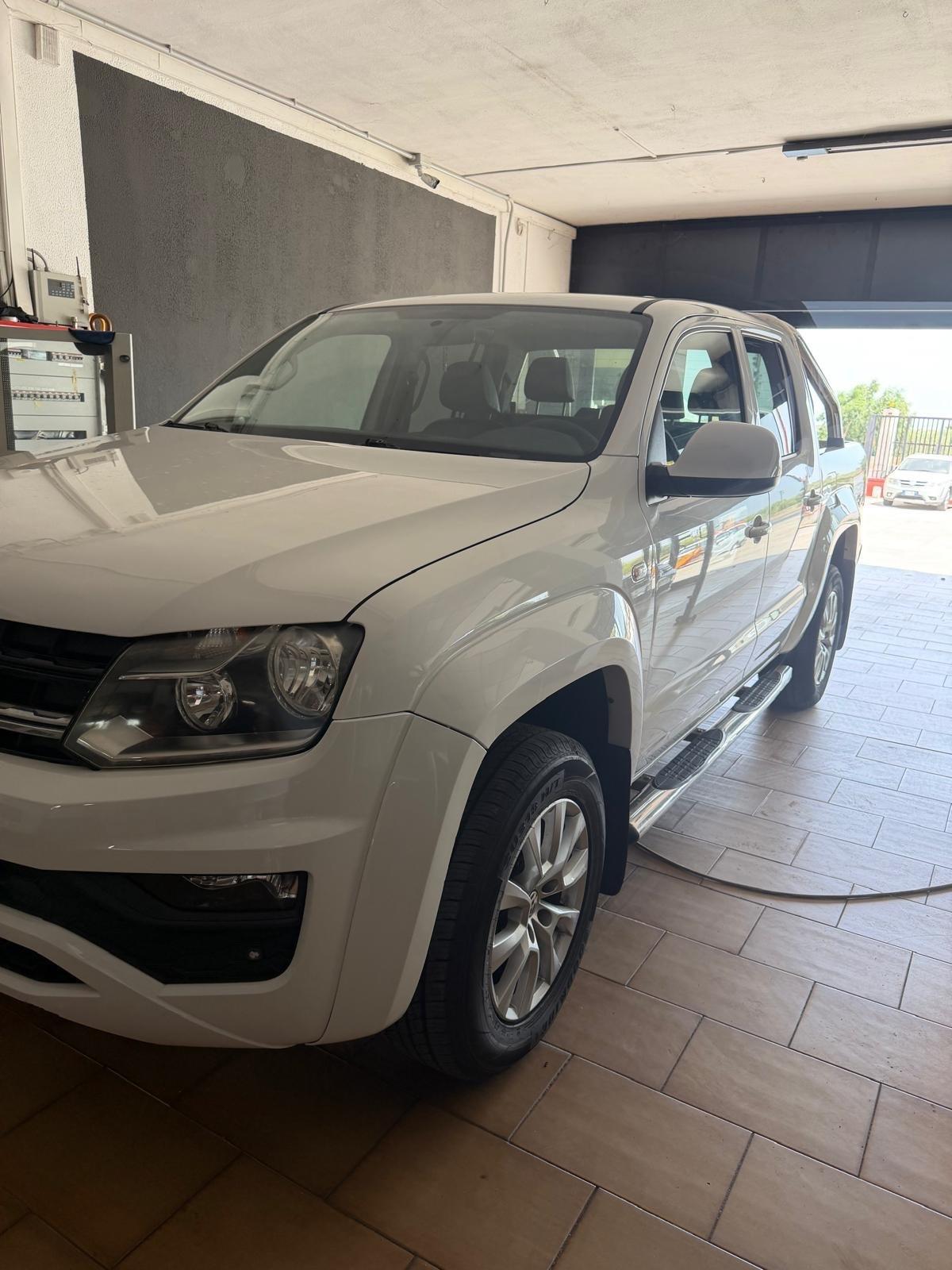 Volkswagen Amarok 3.0 V6 TDI 4MOTION BMT permanente aut. DC Comfortline