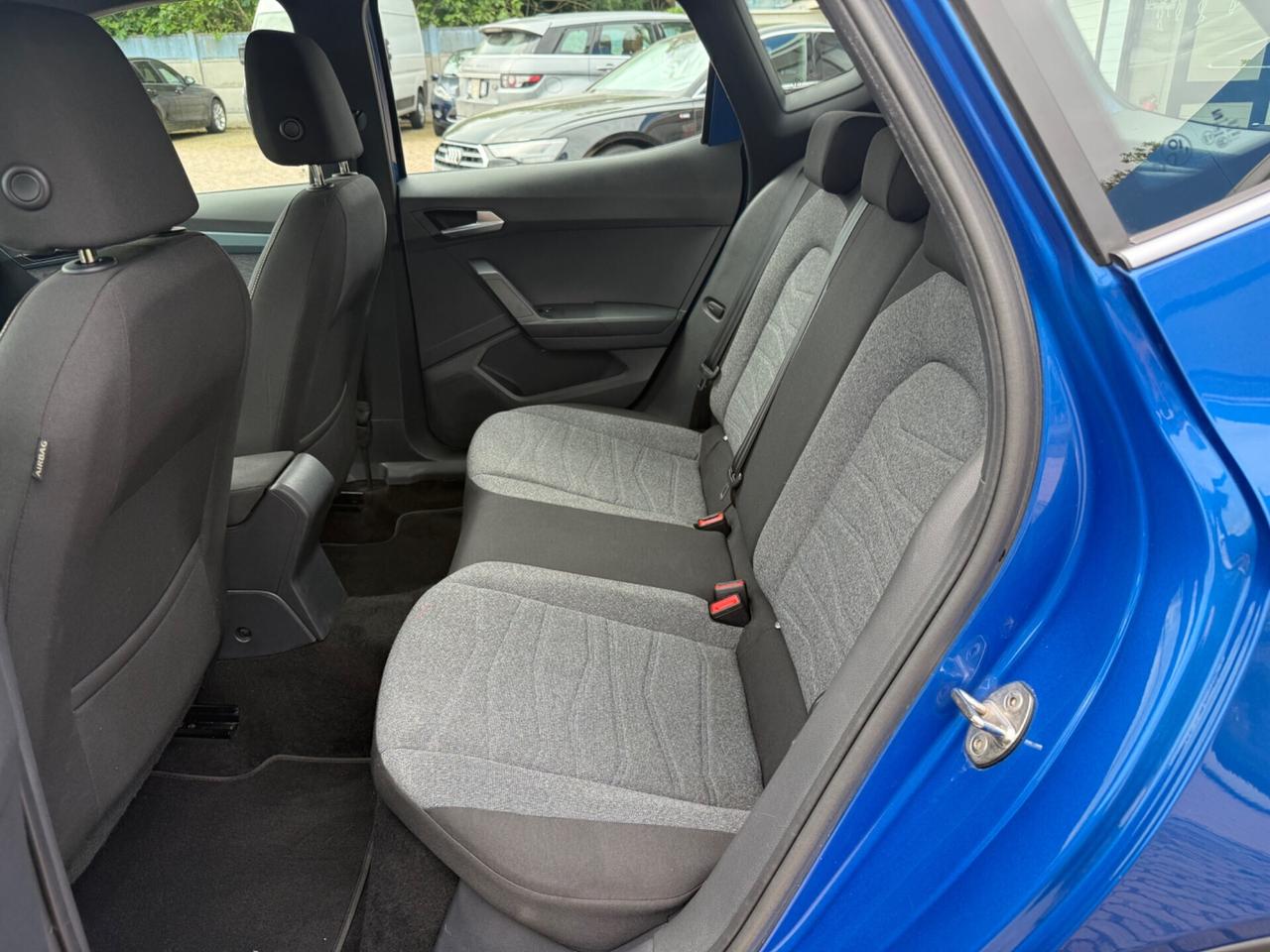Seat Arona 1.0 EcoTSI 110 CV XPERIENCE OK NEOPATENTATI in arrivo