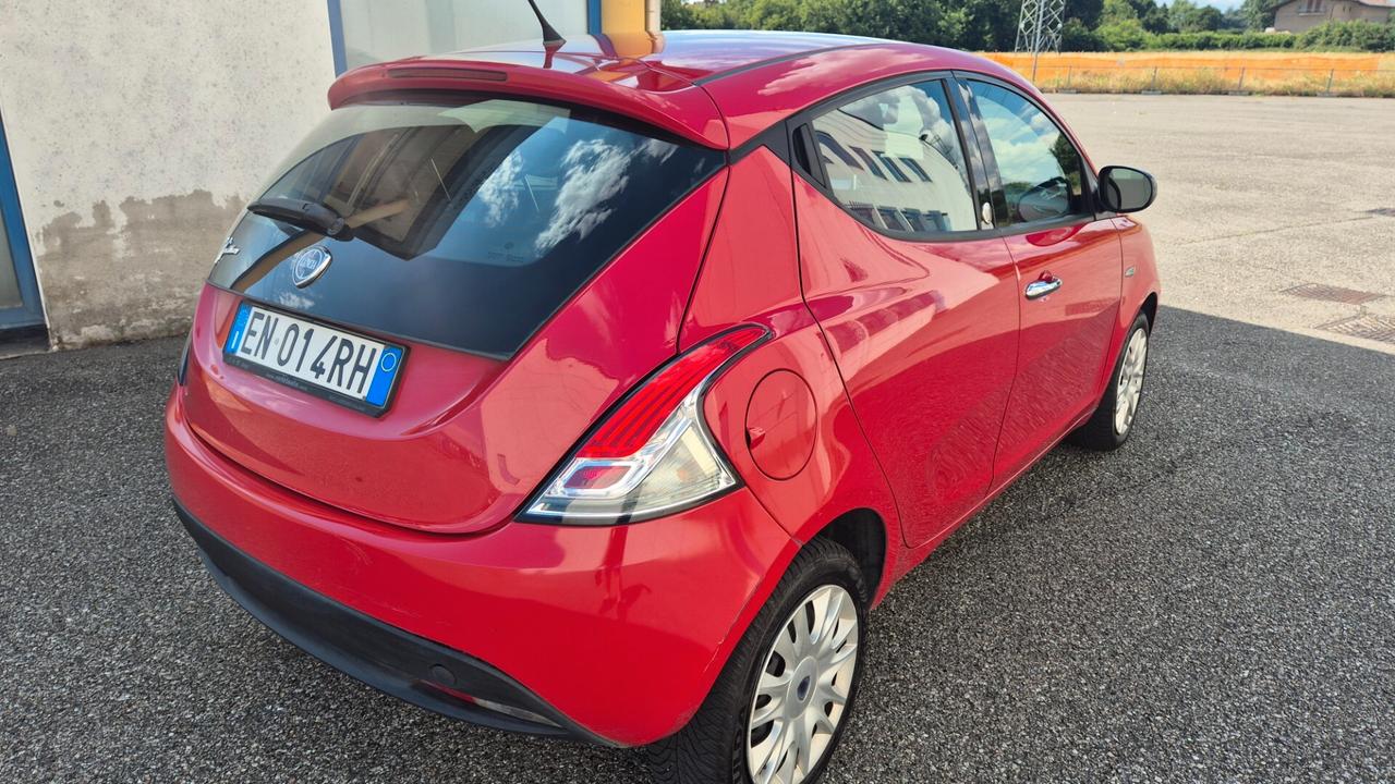 Lancia Ypsilon 1.2 69 CV 5 porte GPL Ecochic