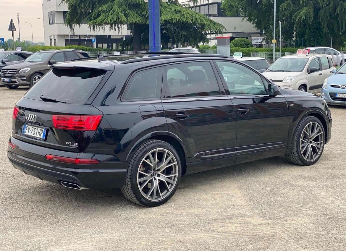 Audi Q7 50 TDI quattro tiptronic