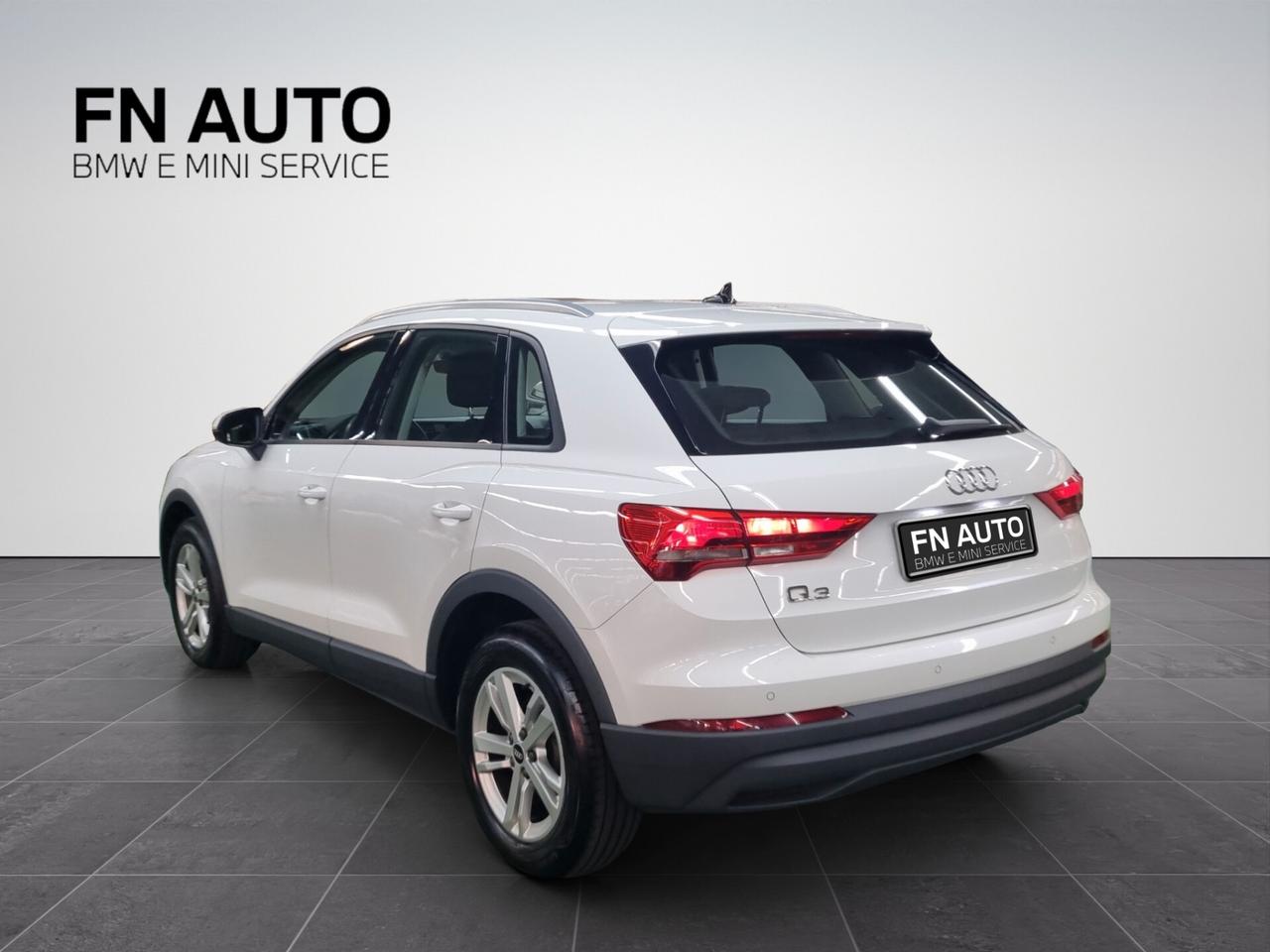 Audi Q3 35 TDI S tronic Business
