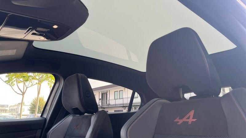 Renault Rafale esprit Alpine full hybrid E-Tech 200