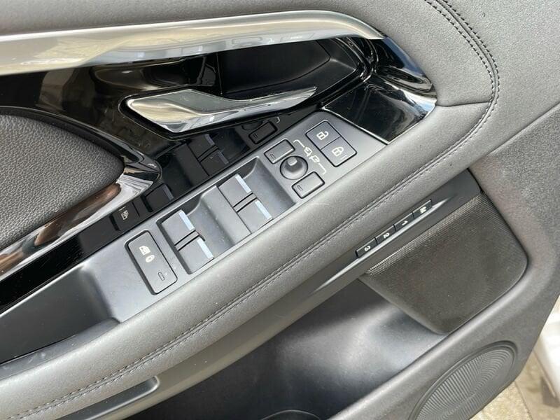 Land Rover Range Rover Evoque Range Rover Evoque 2.0d i4 mhev SE awd 204cv auto