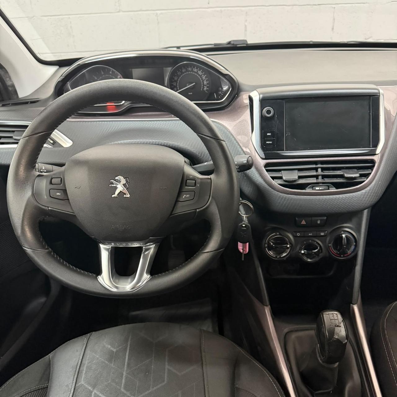 Peugeot 2008 1.2 VTi 82CV Allure EURO5 neopatentati