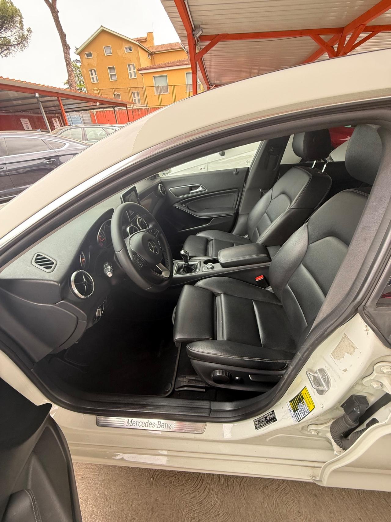 CLA 180 S.W.-premium -rate-garanzia -e6