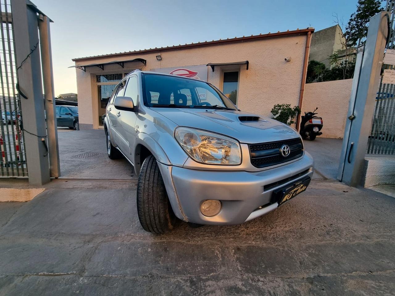 Toyota RAV 4 RAV4 2.0 Tdi D-4D cat 5 porte Sol