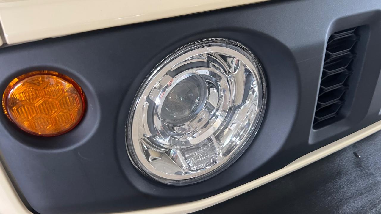 Suzuki Jimny 1.5 5MT Top 4 POSTI
