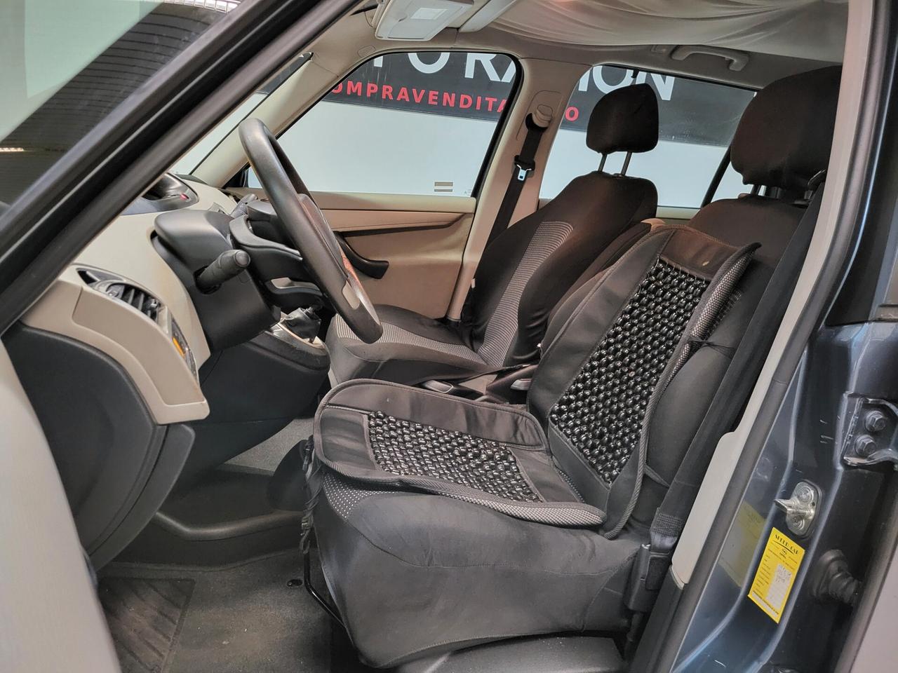 Citroen C4 1.6 HDi 110CV FAP Elegance