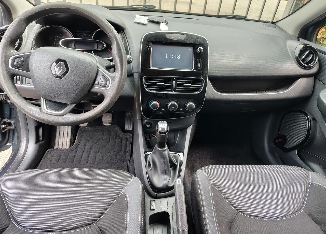 Renault Clio 1.2 75CV 5 porte Zen