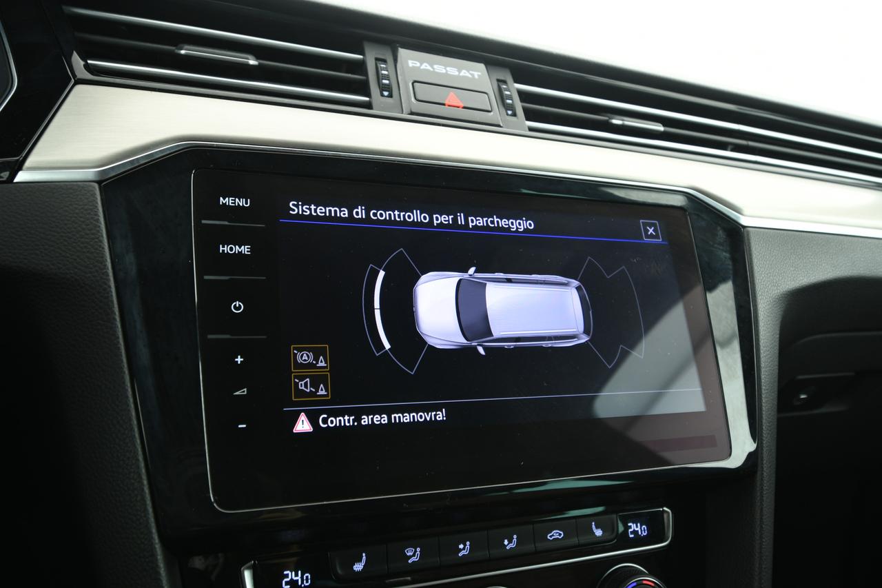 VOLKSWAGEN Passat Variant 2.0 tdi Executive 150cv dsg PELLE+ACC+APP CONNECT