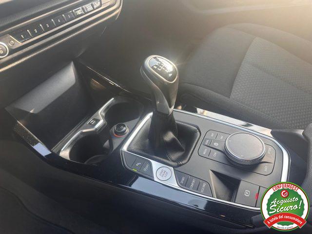 BMW 116 d 5p. Business Advantage Navi Led