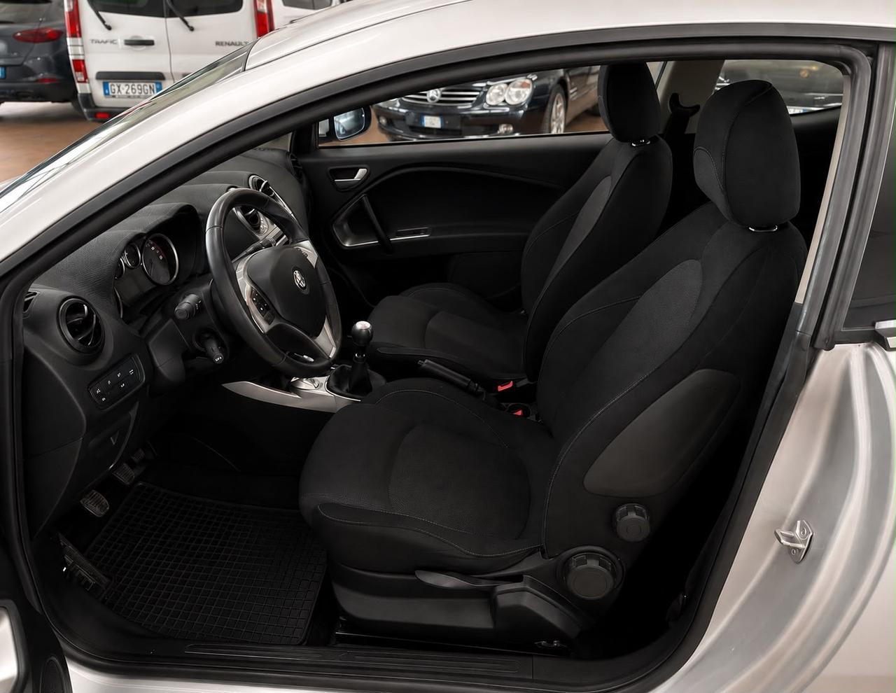 Alfa Romeo MiTo 1.3 OK NEOPATENTATI GARANTITA 12 MESI