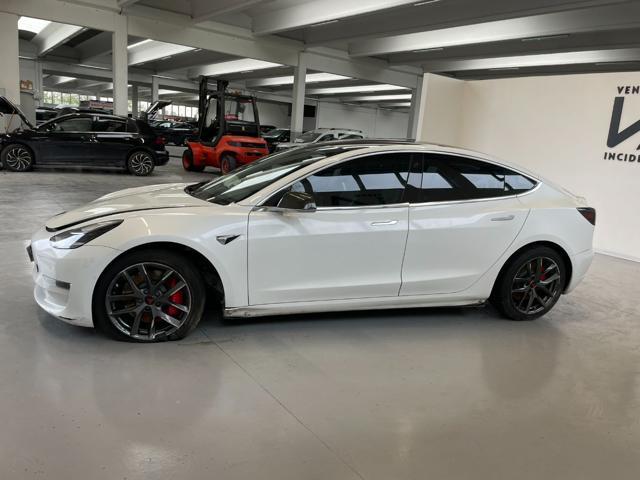 TESLA Model 3 LONG RANGE PERFORMANCE 462CV AWD