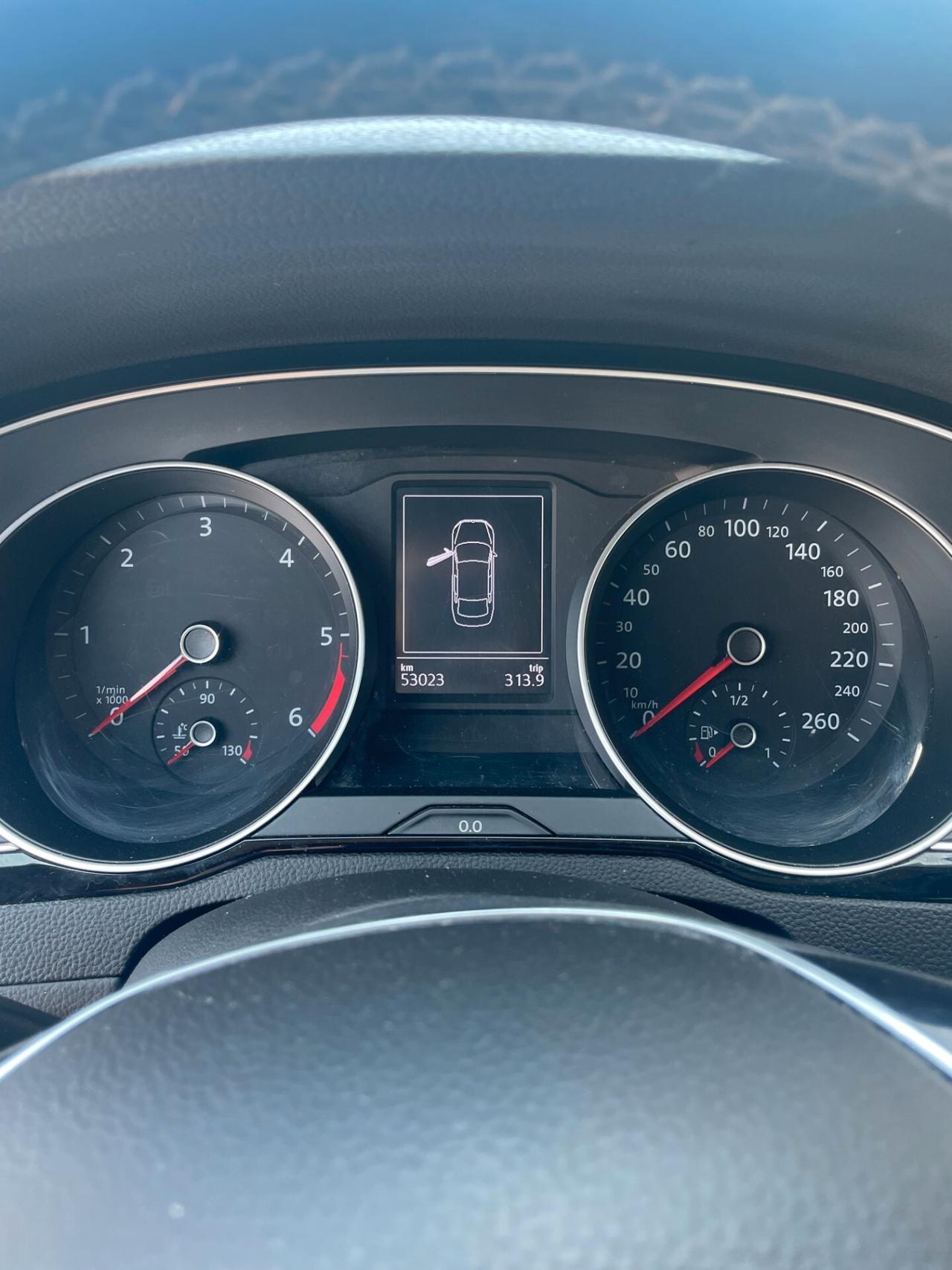 VOLKSWAGEN PASSAT VIII 2.0 TDI BLUEMOTION TECHNOLOGY BUSINESS 150 CV – ANNO 2015