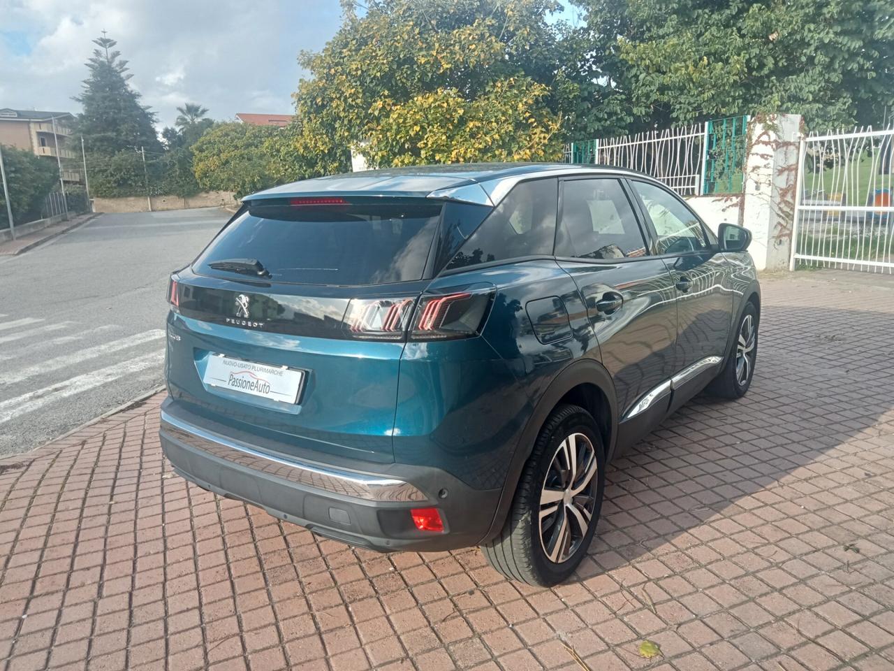 Peugeot 3008 BlueHDi 130 S&S Allure Pack