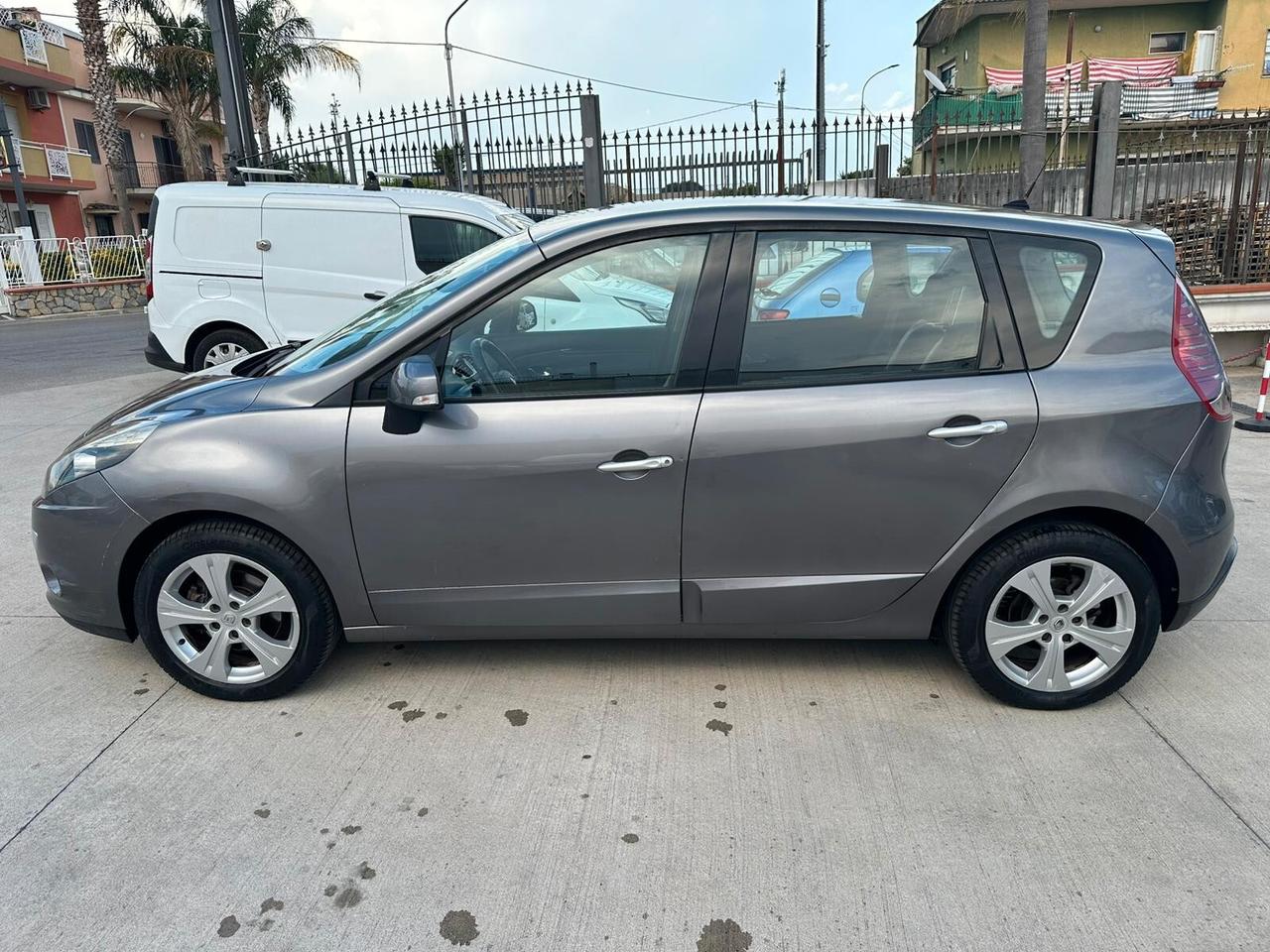 Renault Scenic 1.5 dCi 110CV Dynamique